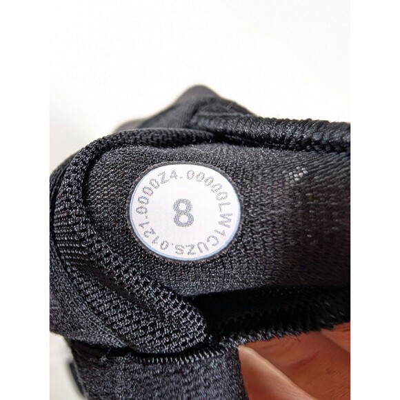 Lululemon Womens Everlux and Mesh Black Tank Top Size 8 Racerback Cropped Yoga - Picture 8 of 8